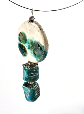 Collane in ceramica Raku, gioielli unici realizzati a mano con amore e passione