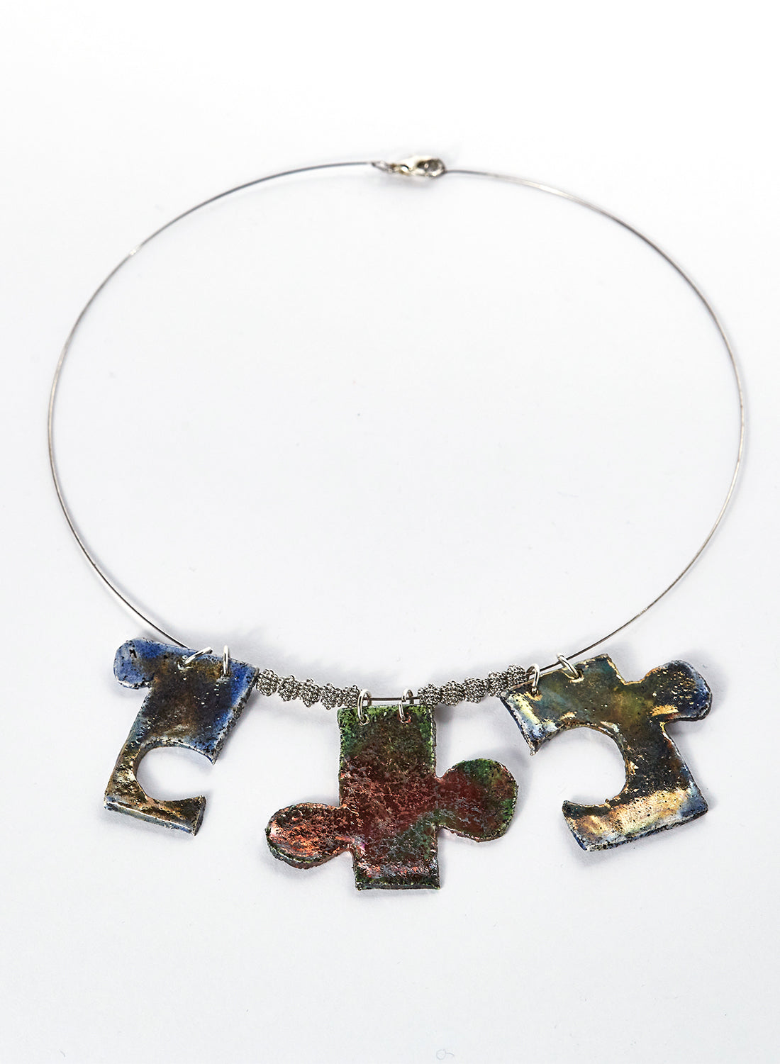 collana fatta a mano in ceramica Raku puzzle